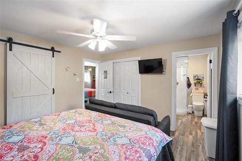 42008 94 North Rd, Gull Lake, MB 