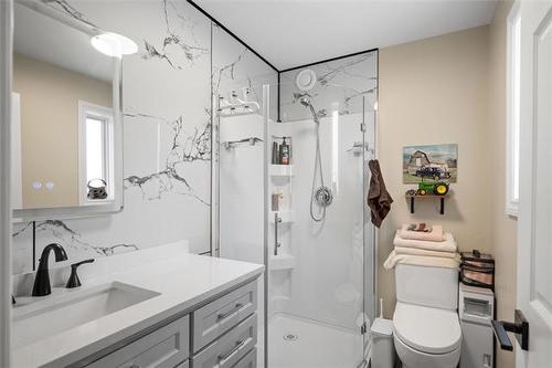 42008 94 North Rd, Gull Lake, MB 