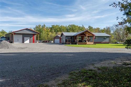 42008 94 North Rd, Gull Lake, MB 