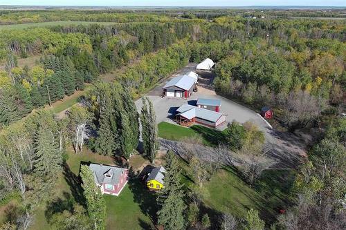 42008 94 North Rd, Gull Lake, MB 