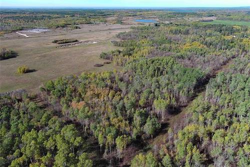 42008 94 North Rd, Gull Lake, MB 
