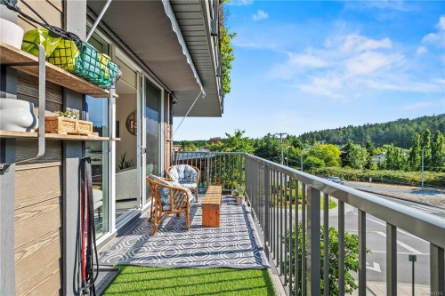 202-100 Presley Pl, View Royal, BC - Outdoor With Balcony With Exterior