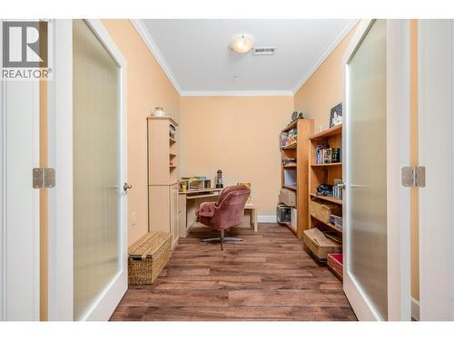 9100 Mackie Drive Unit# 212, Coldstream, BC - Indoor