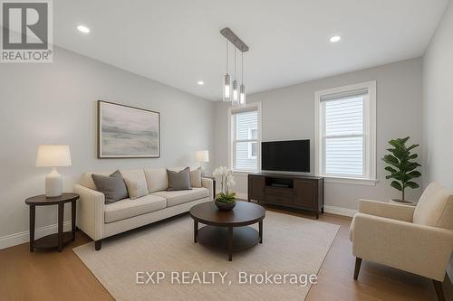 408 Galbraith Street, Shelburne, ON - Indoor Photo Showing Living Room
