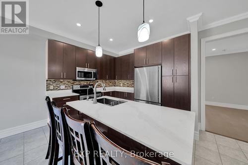 408 Galbraith Street, Shelburne, ON - Indoor Photo Showing Kitchen With Upgraded Kitchen