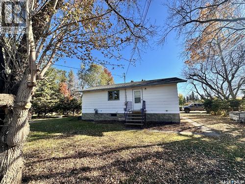 441 4Th Street, Leoville, SK - Outdoor