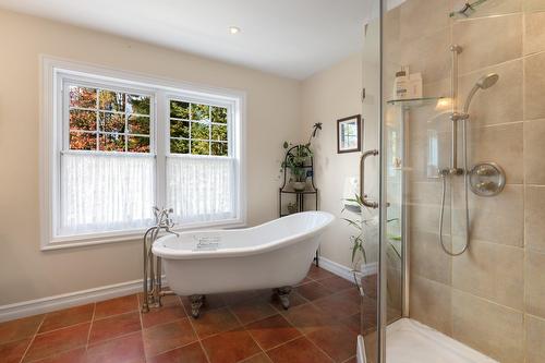 Salle de bains - 149 Rue Jackson Heights, Hatley - Canton, QC - Indoor Photo Showing Bathroom