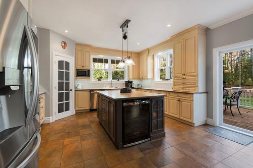 Cuisine - 149 Rue Jackson Heights, Hatley - Canton, QC - Indoor Photo Showing Kitchen