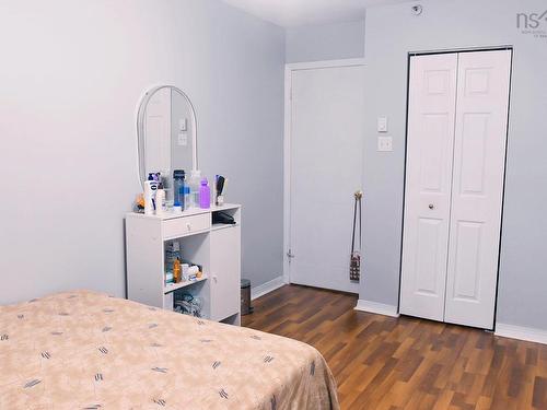 231 75 Colllins Grove, Dartmouth, NS 