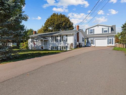 33 Marianne Drive  Cornwall, PE C0A 1H8