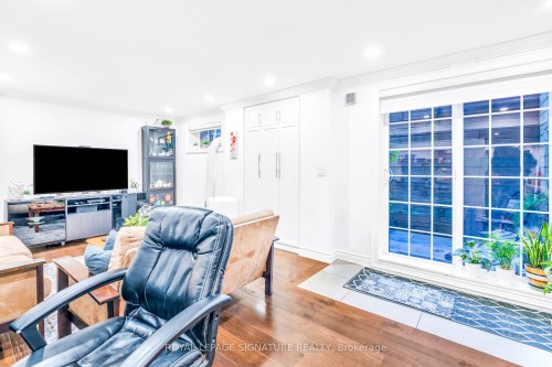 88 Olsen Drive, Toronto, ON - Indoor