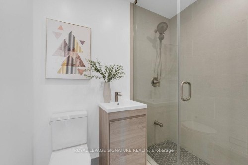 87 Wiley Avenue, Toronto, ON - Indoor Photo Showing Bathroom