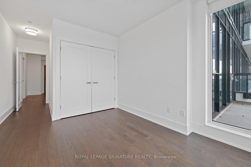 2507-30 Inn On The Park Drive, Toronto, ON - Indoor Photo Showing Other Room