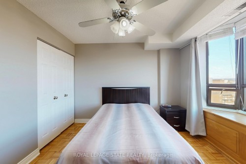 1002-432 Main Street, Hamilton, ON - Indoor Photo Showing Bedroom