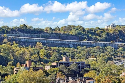 1002-432 Main Street, Hamilton, ON - Outdoor With View