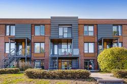 4218 Rue La Perrière  Longueuil (Saint-Hubert), QC J3Y 0R7