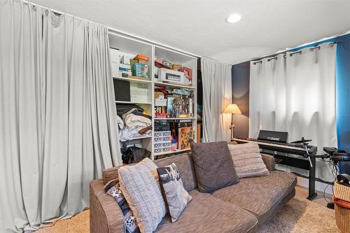 230 6 Street, Salmon Arm, BC - Indoor