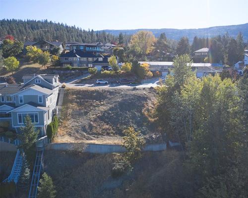 13940 Ponderosa Way, Coldstream, BC - Outdoor With View