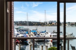 203-636 Montreal St  Victoria, BC V8V 4Y1