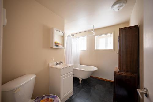 Salle de bains - 479 Ch. North, Austin, QC - Indoor Photo Showing Bathroom