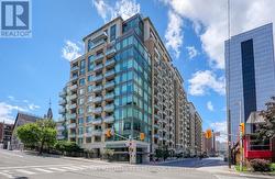 406 - 238 BESSERER STREET  Ottawa, ON K1N 6B1