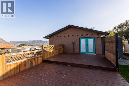 1595 Hillcrest Avenue, Kamloops, BC - Outdoor With Deck Patio Veranda With Exterior