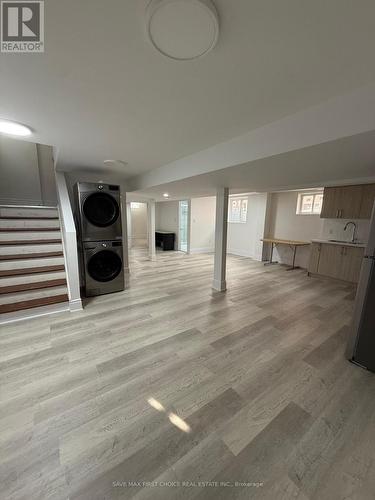 4362 Waterford Crescent, Mississauga, ON - Indoor