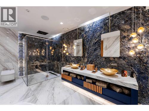 961 King Georges Way, West Vancouver, BC - Indoor