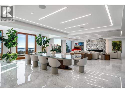 961 King Georges Way, West Vancouver, BC - Indoor