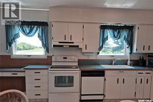Gader Acreage, Coulee Rm No. 136, SK - Indoor Photo Showing Kitchen