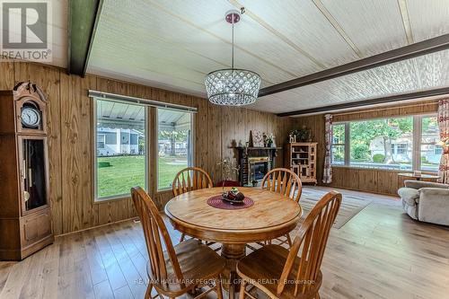 15 Riverview Circle, Innisfil, ON - Indoor Photo Showing Dining Room