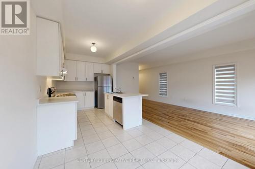 1141 Azalea Avenue, Pickering, ON - Indoor Photo Showing Kitchen