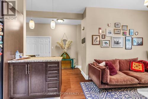 1 - 871 Somerset Street W, Ottawa, ON 