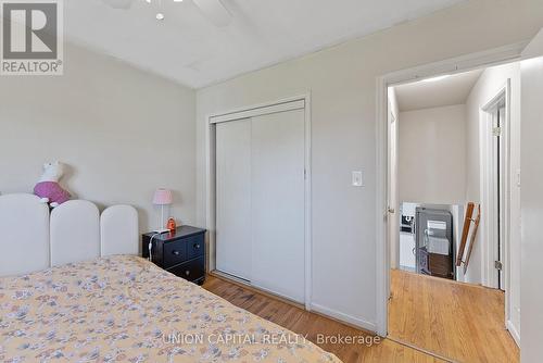 37 Callowhill Drive, Toronto, ON - Indoor Photo Showing Bedroom