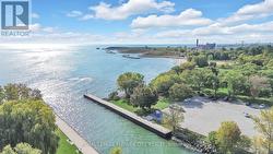 602 - 1515 LAKESHORE ROAD E  Mississauga, ON L5E 3E3