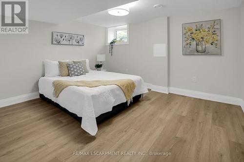 52 Valencourt Drive, Welland, ON - Indoor Photo Showing Bedroom