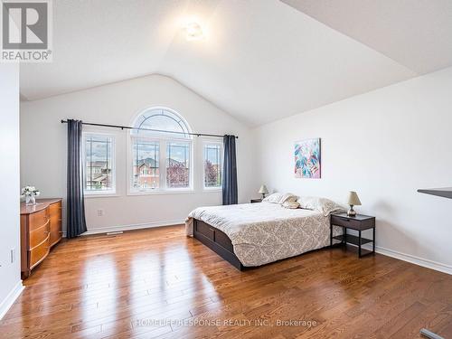 7272 Milano Court, Mississauga, ON - Indoor Photo Showing Bedroom