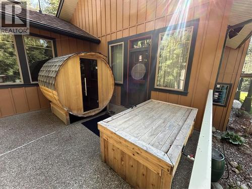 8028 Jackpine Road, Vernon, BC - Outdoor With Exterior