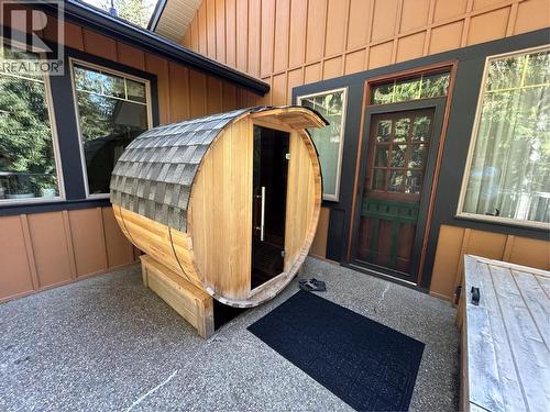 8028 Jackpine Road, Vernon, BC - Outdoor With Exterior