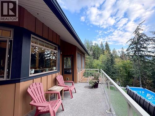 8028 Jackpine Road, Vernon, BC - Outdoor With Deck Patio Veranda