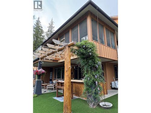 8028 Jackpine Road, Vernon, BC - Outdoor