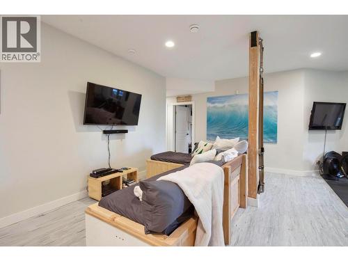 8028 Jackpine Road, Vernon, BC - Indoor