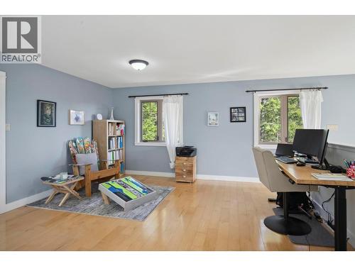 8028 Jackpine Road, Vernon, BC - Indoor Photo Showing Office