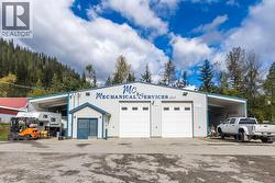 2376 Boulder Road  Revelstoke, BC V0E 2S0