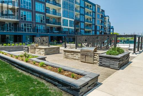 118 - 16 Concord Place, Grimsby, ON - Outdoor With Facade