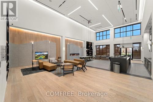 621 - 60 George Butchart Drive, Toronto (Downsview-Roding-Cfb), ON - Indoor Photo Showing Other Room