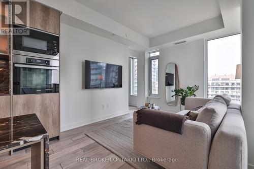 Kitchen/Living - 1205 - 11 Yorkville Avenue, Toronto, ON - Indoor