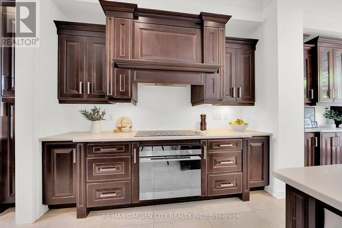 6 Vanderburgh Lane, Grimsby, ON - Indoor Photo Showing Other Room