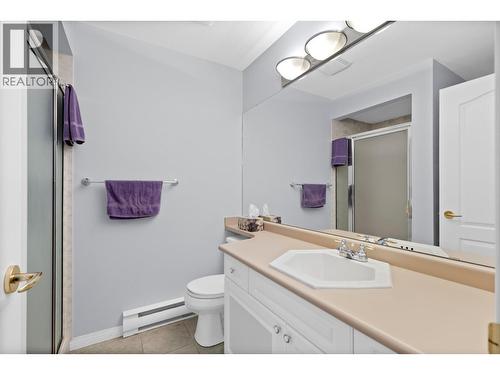 1964 Enterprise Way Unit# 403, Kelowna, BC - Indoor Photo Showing Bathroom