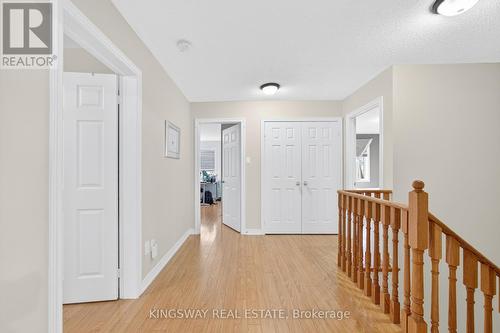 284 Holmes Crescent, Milton, ON - Indoor Photo Showing Other Room